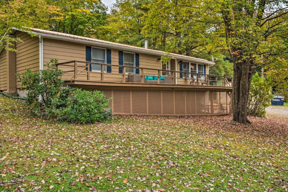 Great Valley Mtn House on 30 Acres with Pond and Grill Image 10